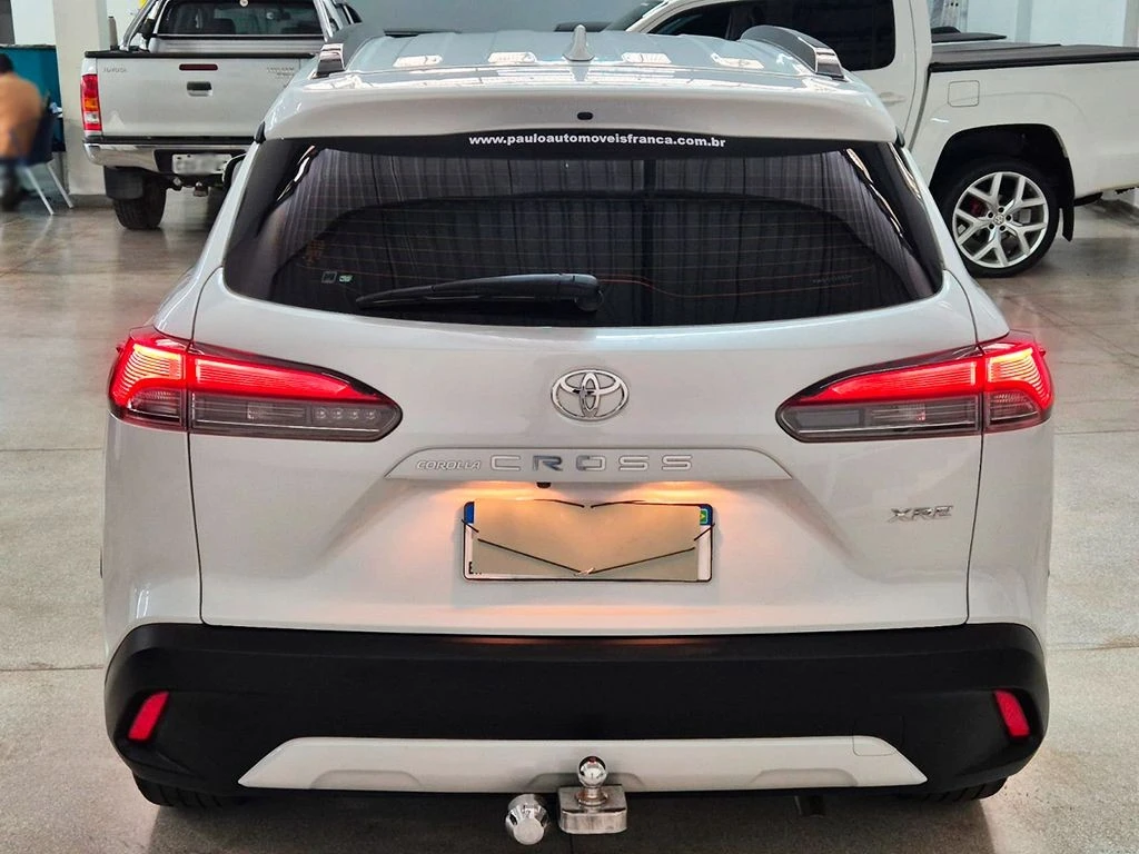 TOYOTA COROLLA CROSS