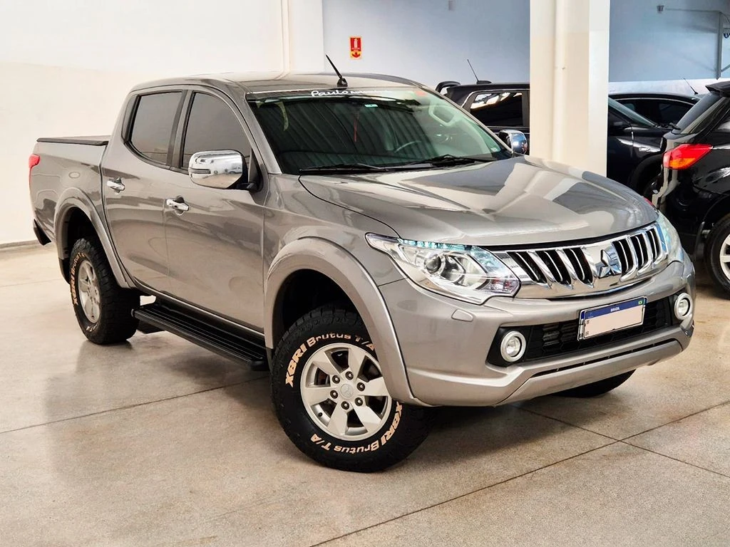 MITSUBISHI L200 TRITON
