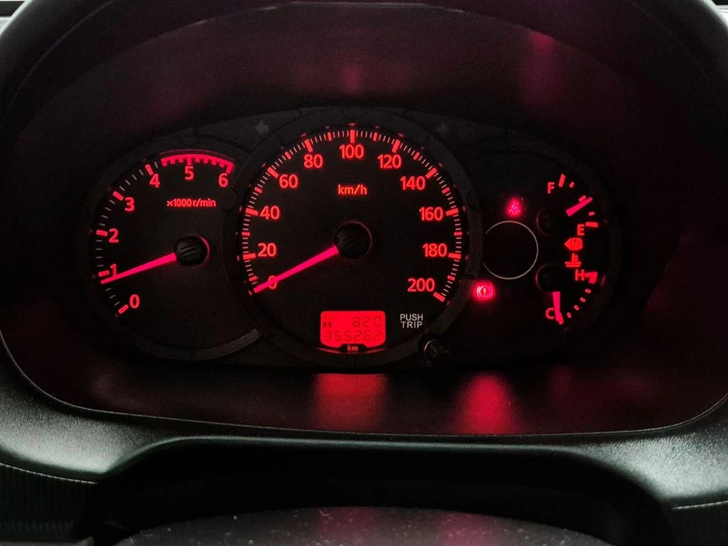 MITSUBISHI L200 TRITON