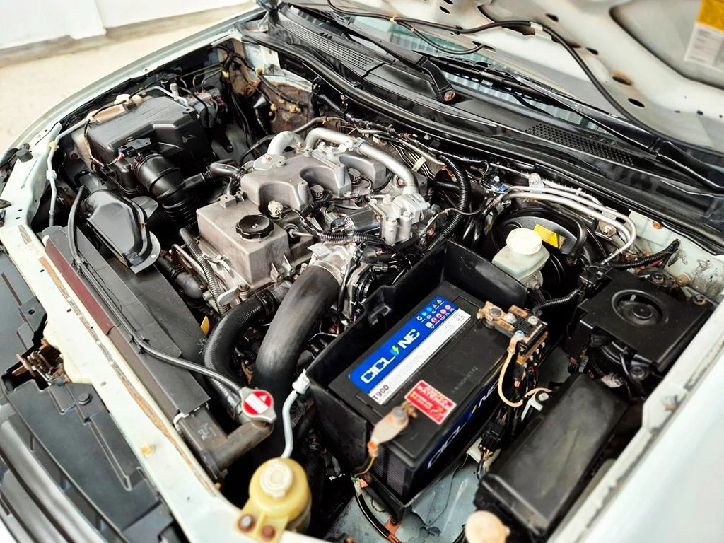 MITSUBISHI L200 TRITON