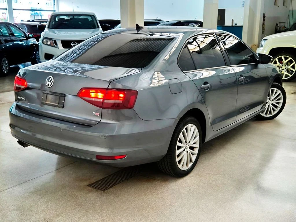 VOLKSWAGEN JETTA