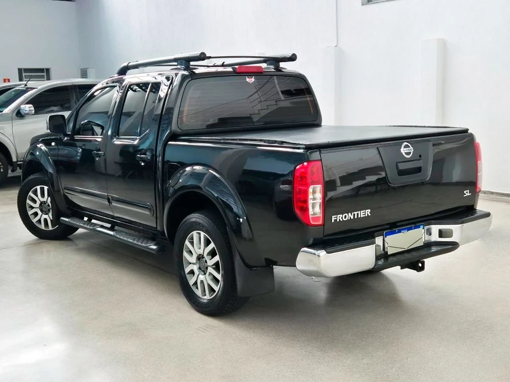 NISSAN FRONTIER