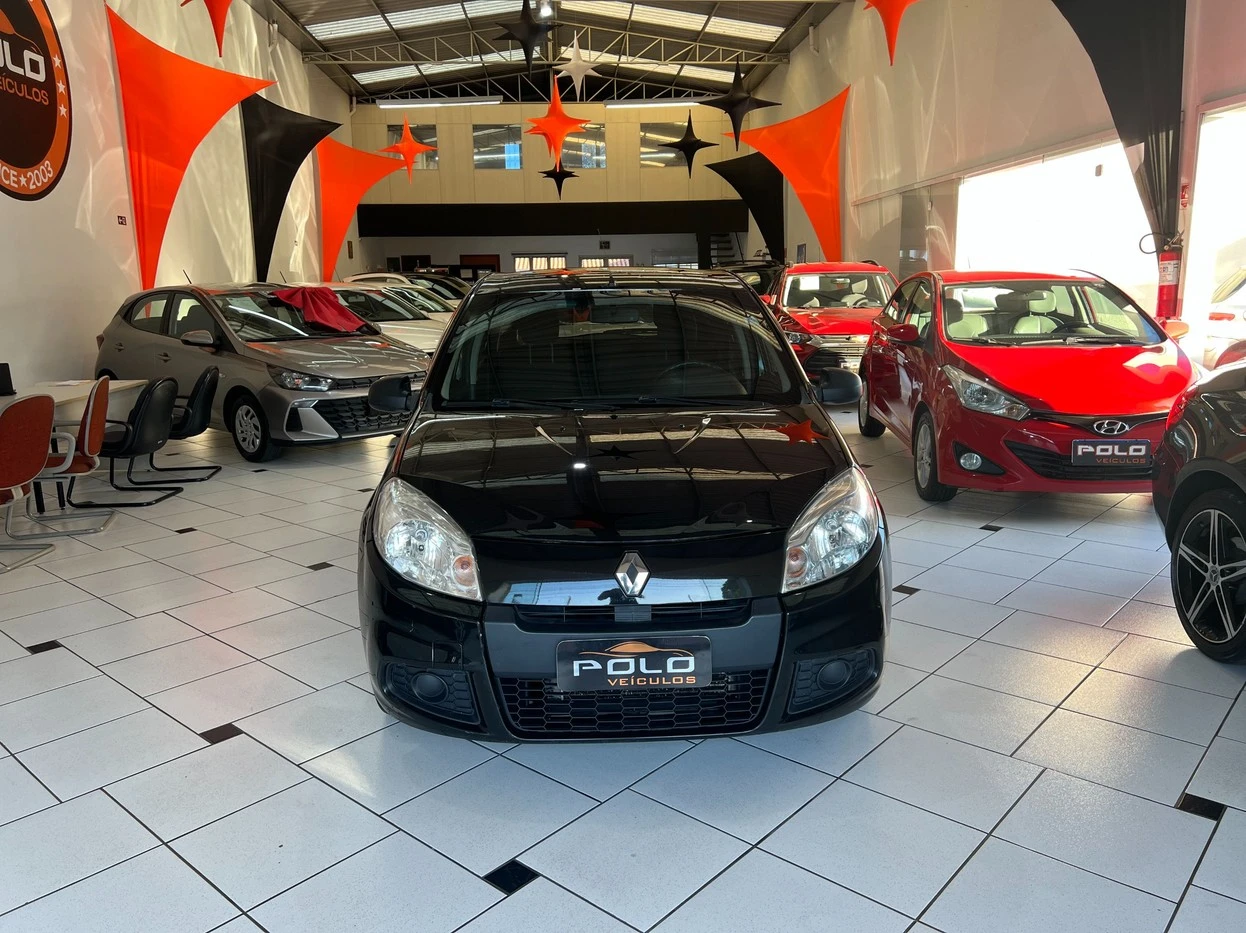 RENAULT SANDERO