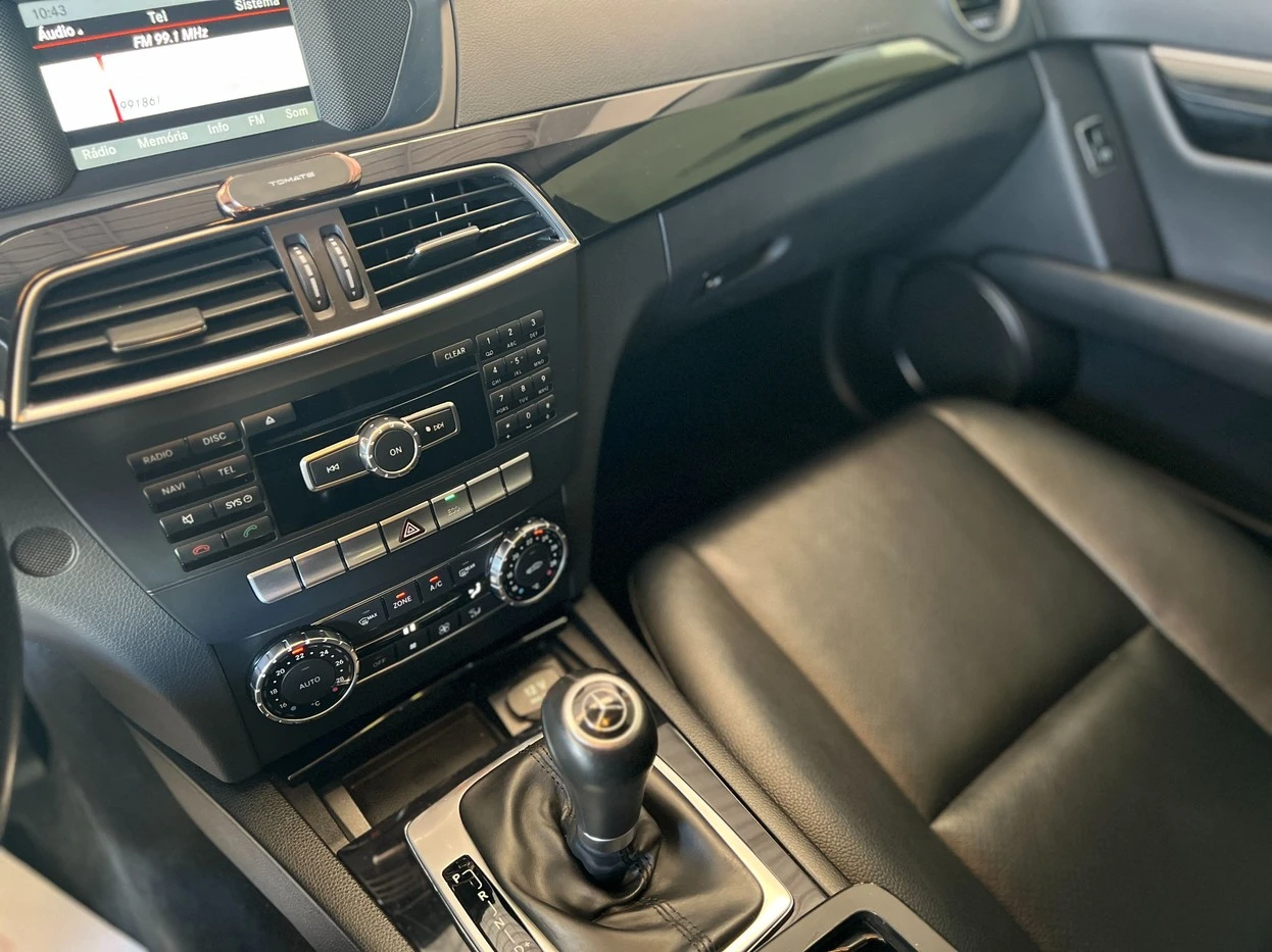 MERCEDES-BENZ C 180