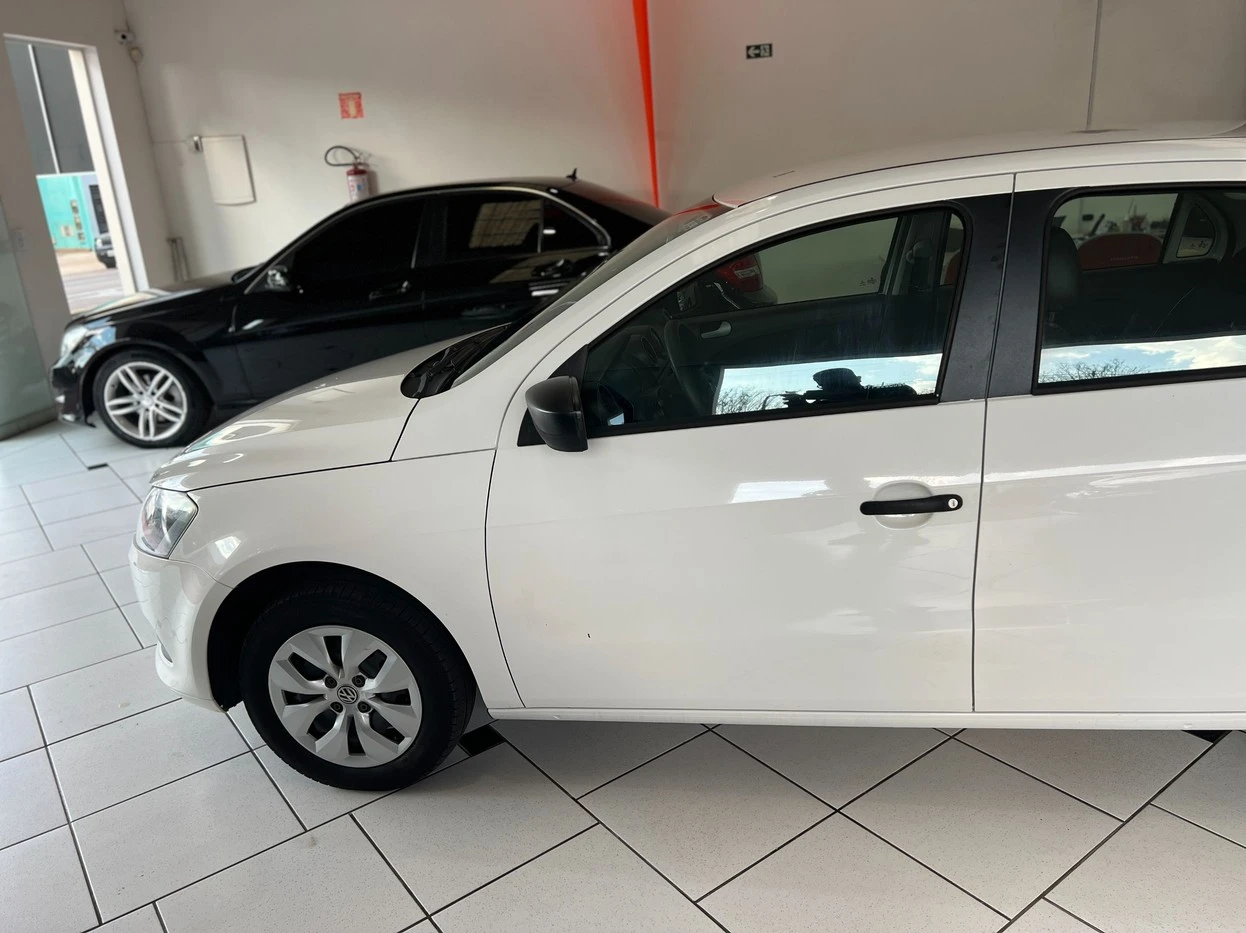 VOLKSWAGEN GOL