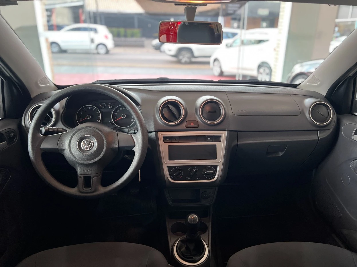 VOLKSWAGEN GOL