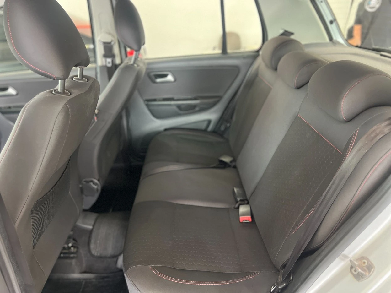 VOLKSWAGEN CROSSFOX