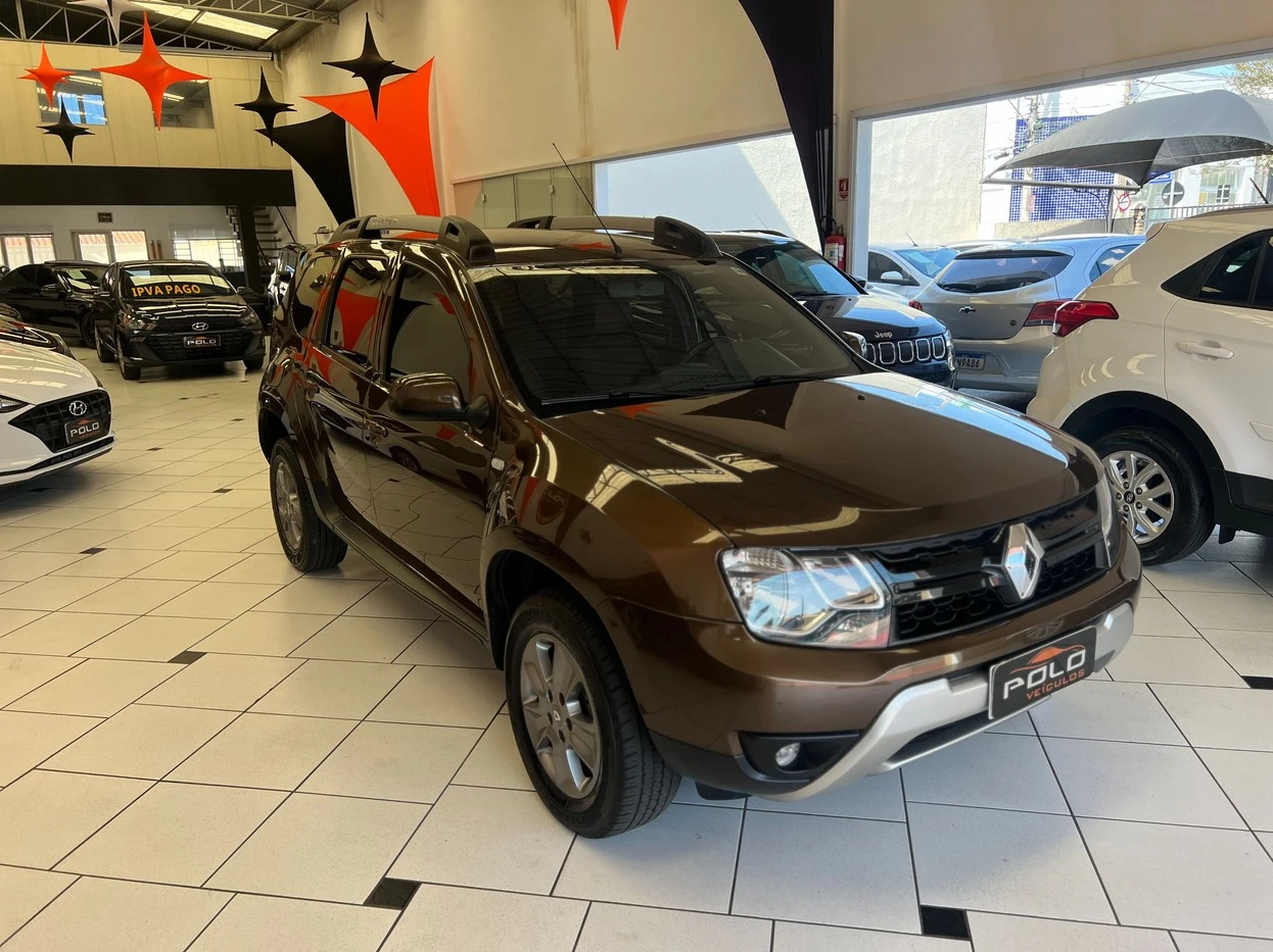 RENAULT DUSTER