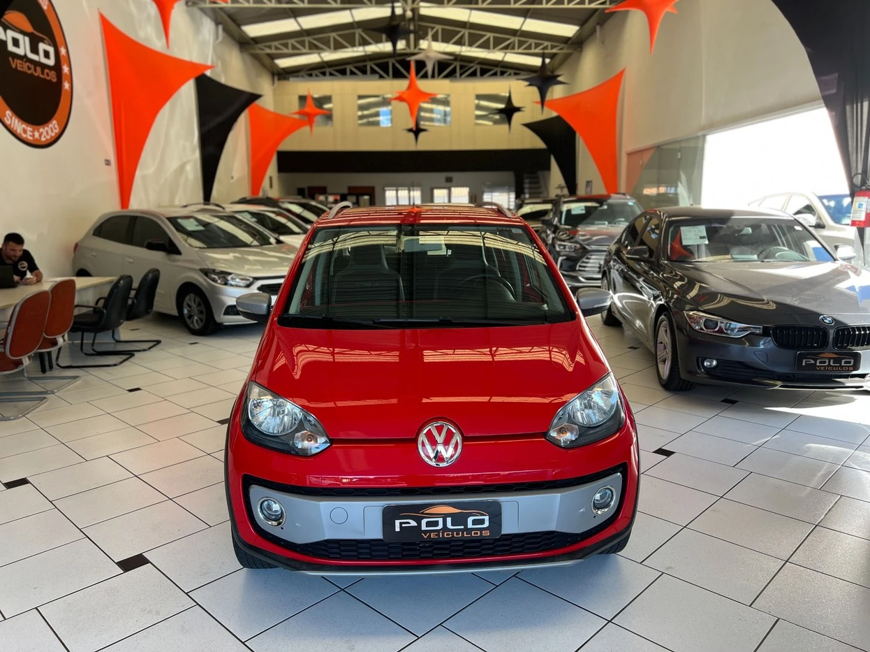 VOLKSWAGEN CROSS UP