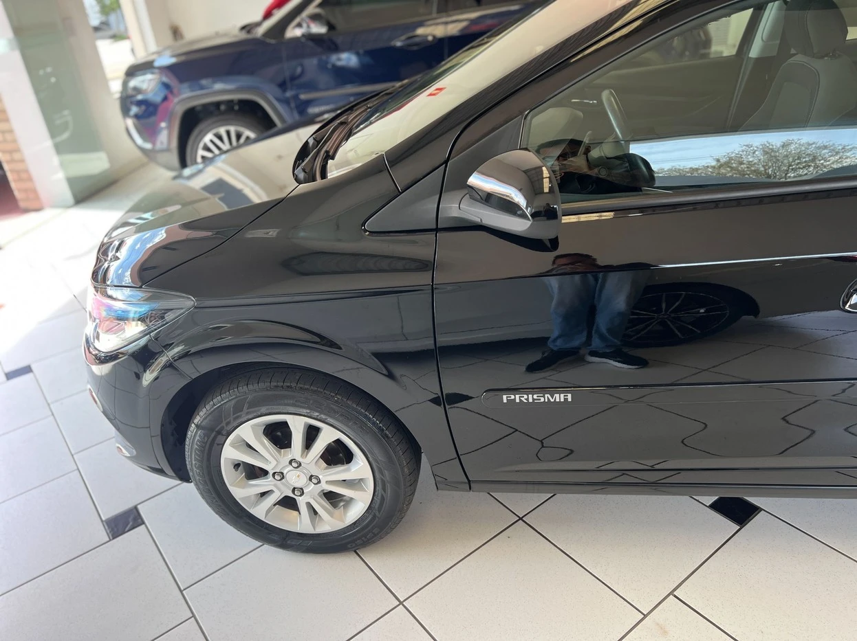 CHEVROLET PRISMA