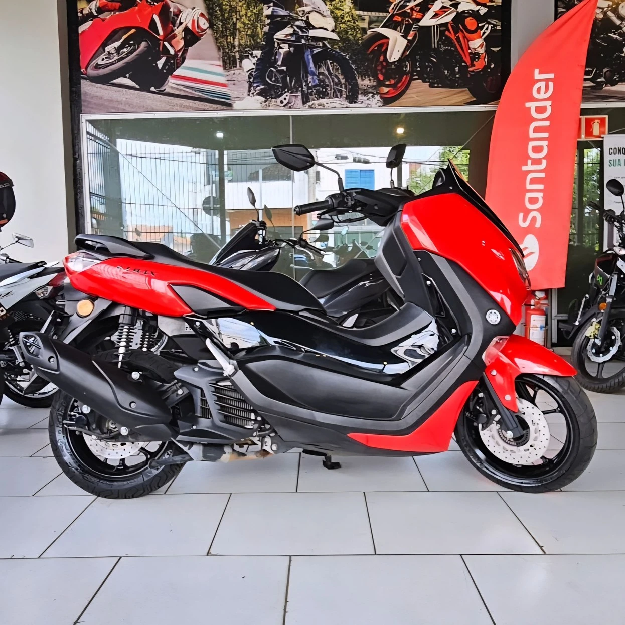 YAMAHA NMAX 160 ABS
