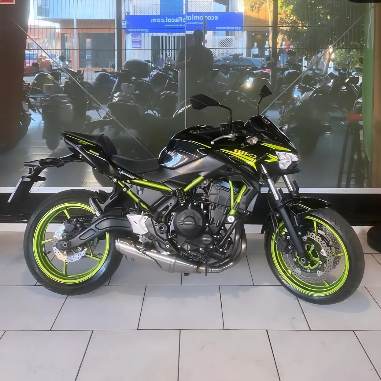 KAWASAKI Z650 ABS