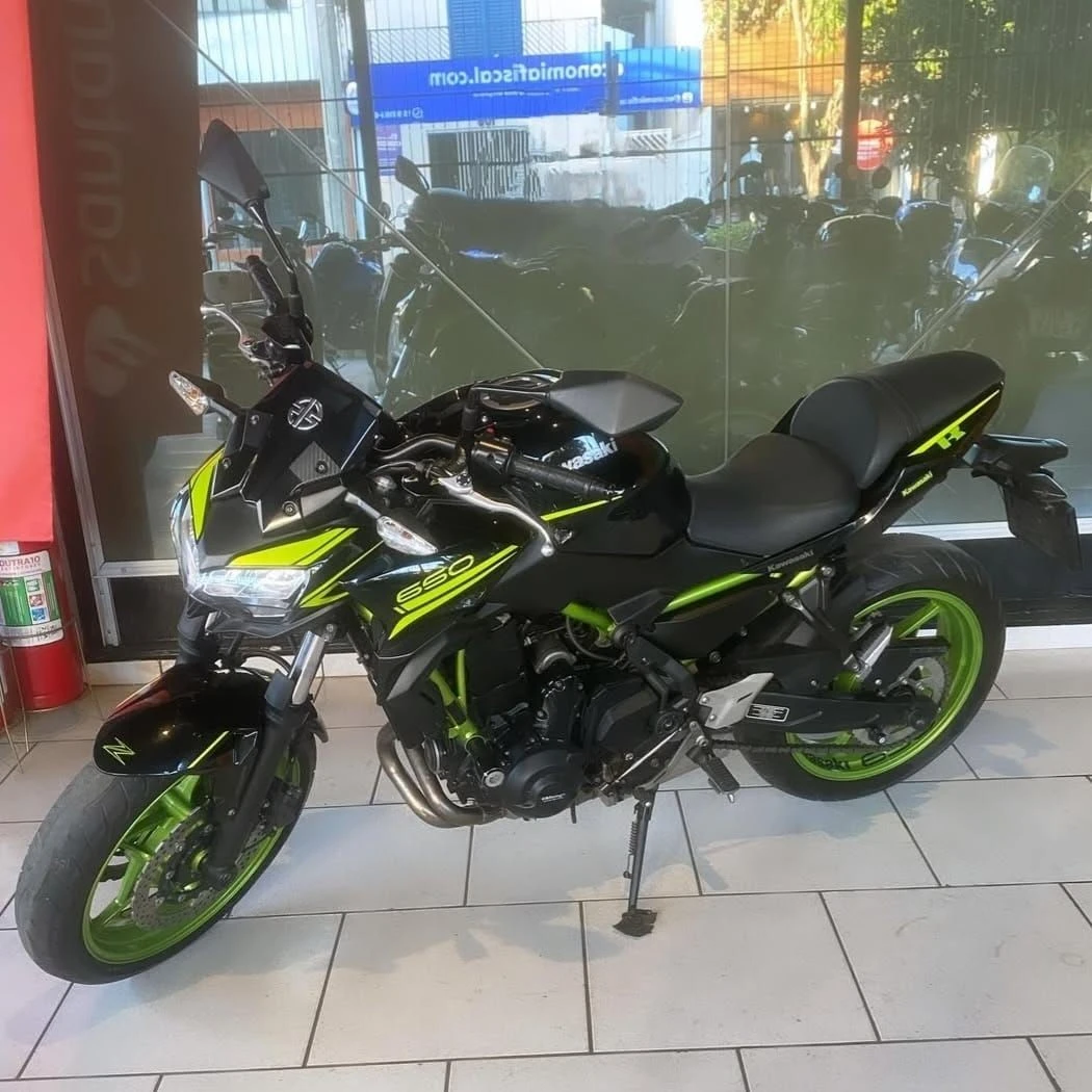 KAWASAKI Z650 ABS