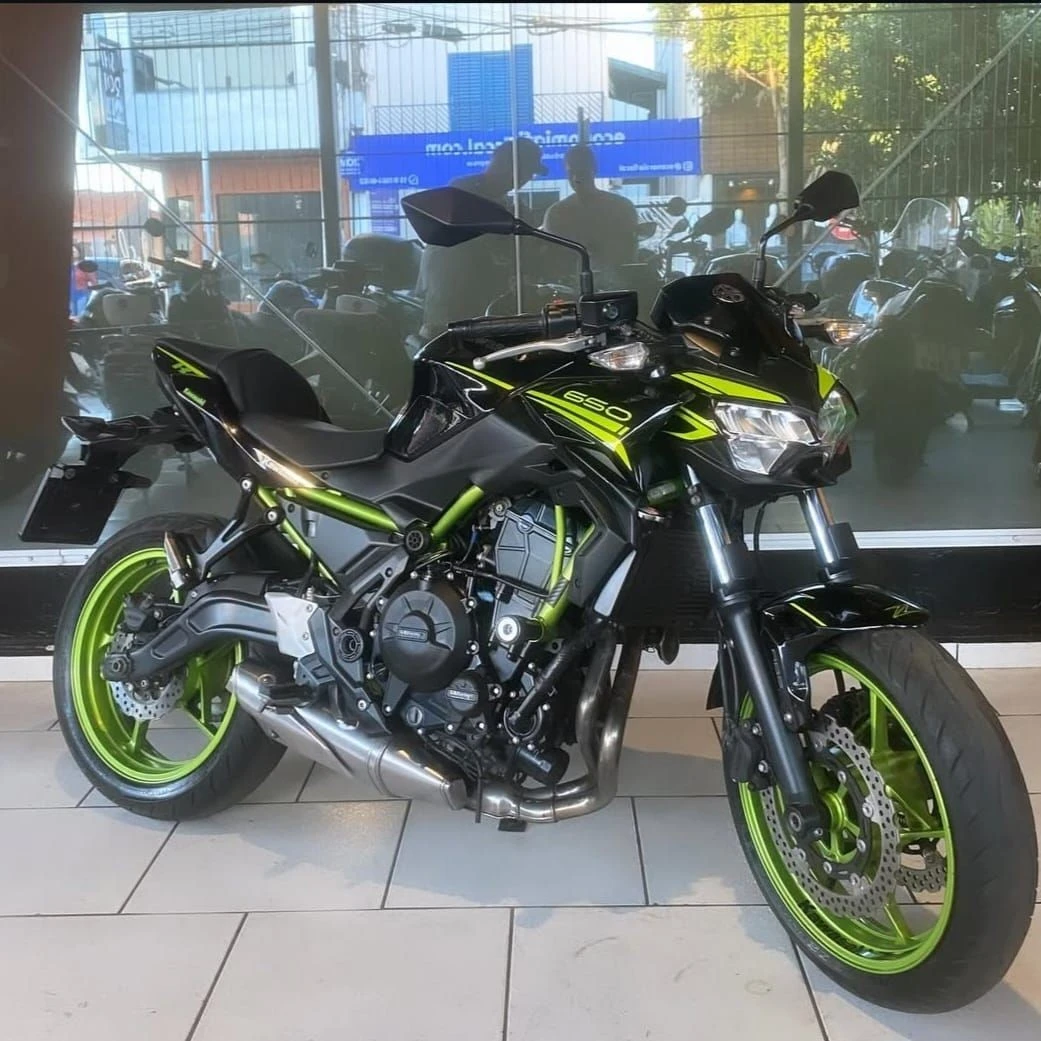 KAWASAKI Z650 ABS