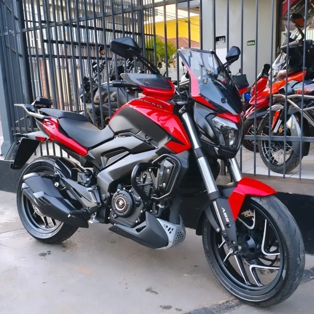 BAJAJ DOMINAR 400