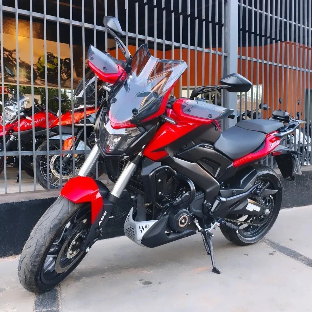 BAJAJ DOMINAR 400