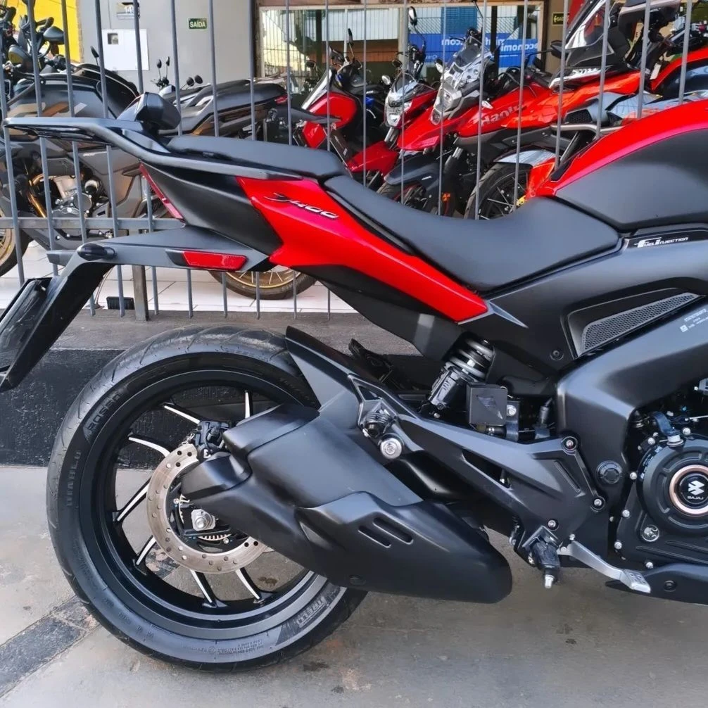 BAJAJ DOMINAR 400