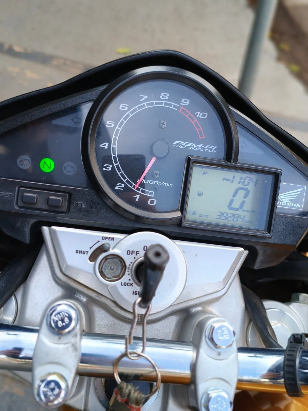 HONDA CB 300R
