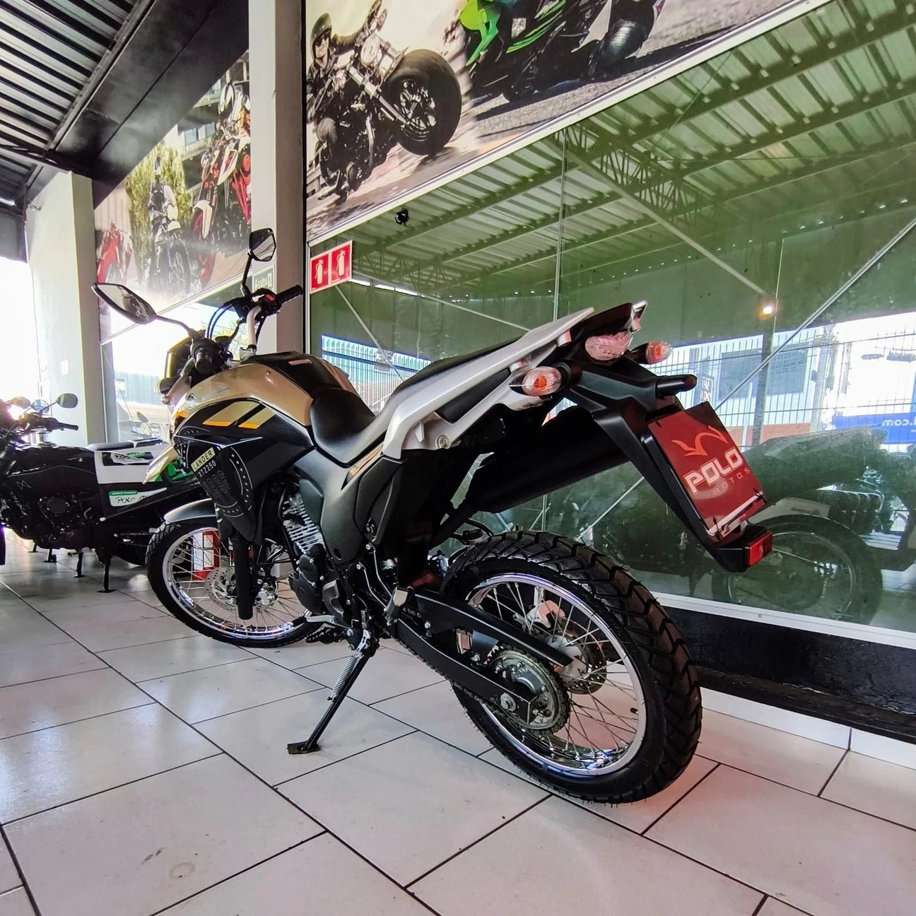 YAMAHA XTZ 250 LANDER CONNECTED
