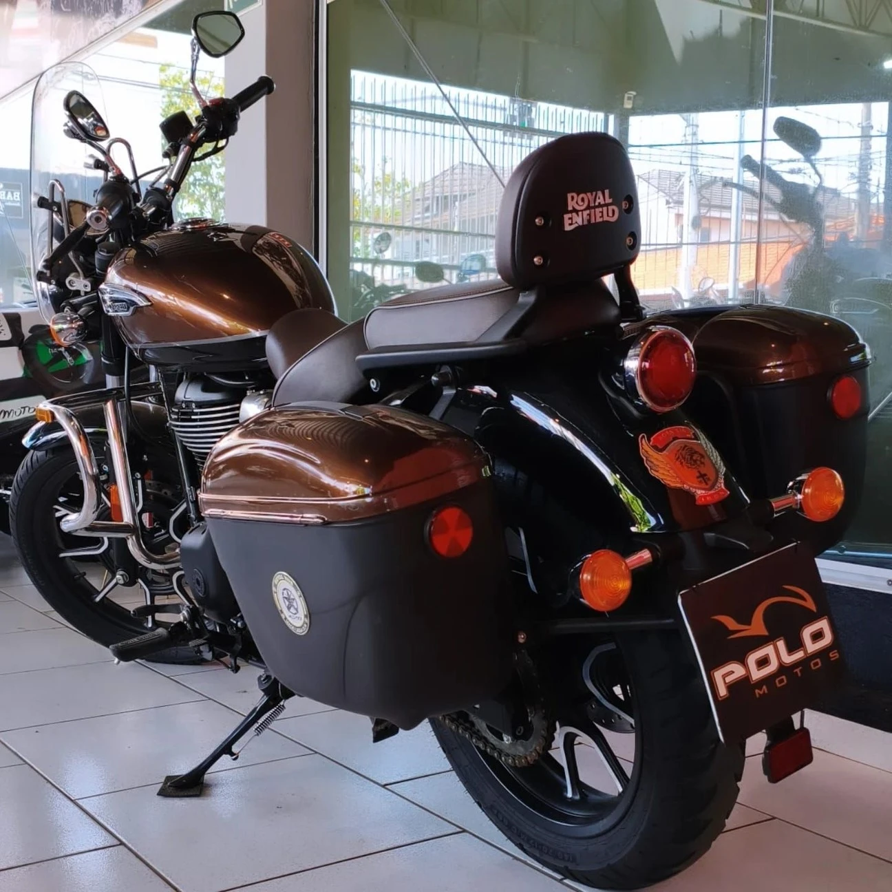 ROYAL ENFIELD METEOR 350 SUPERNOVA
