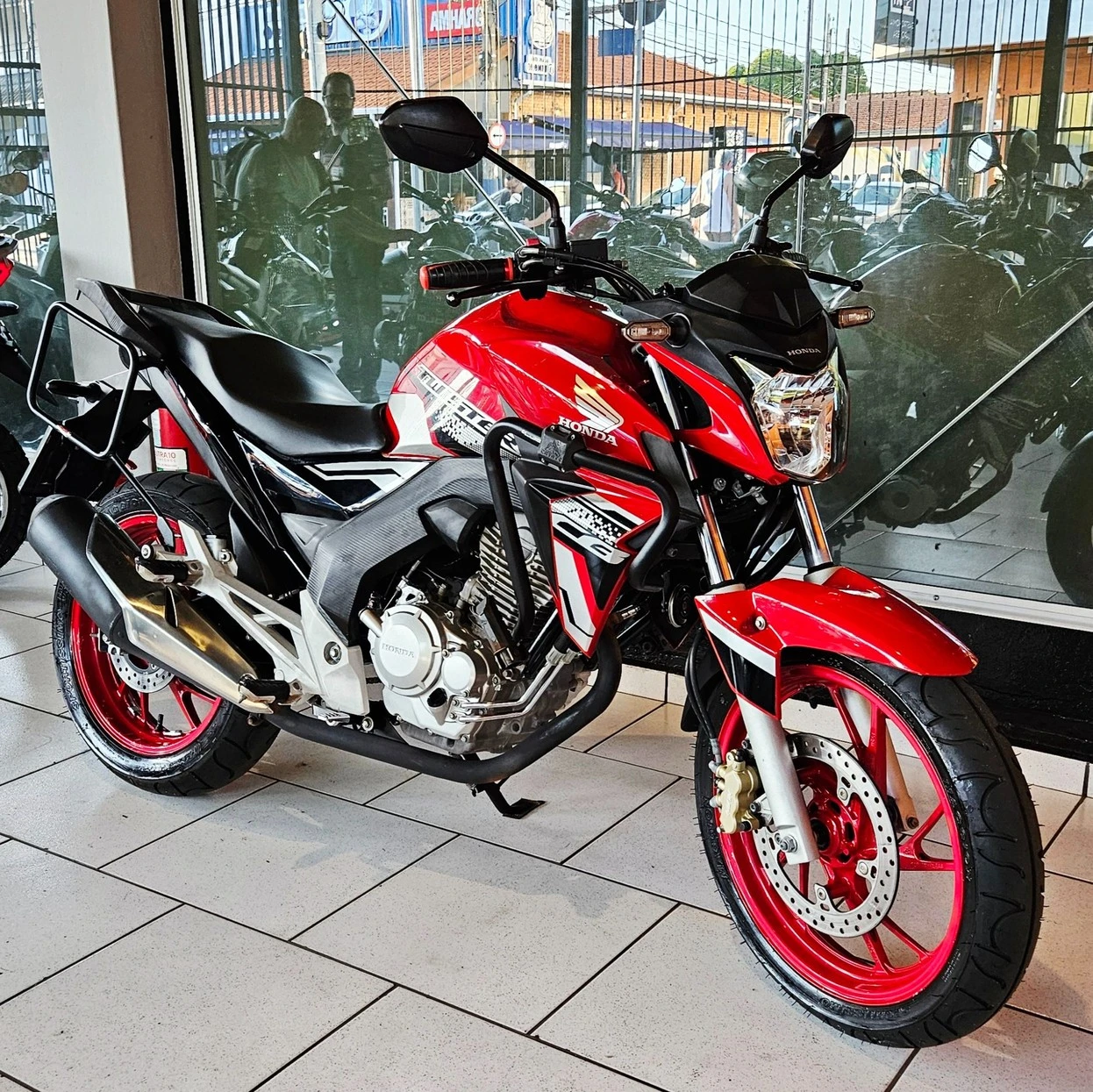 HONDA CB 250F TWISTER CBS