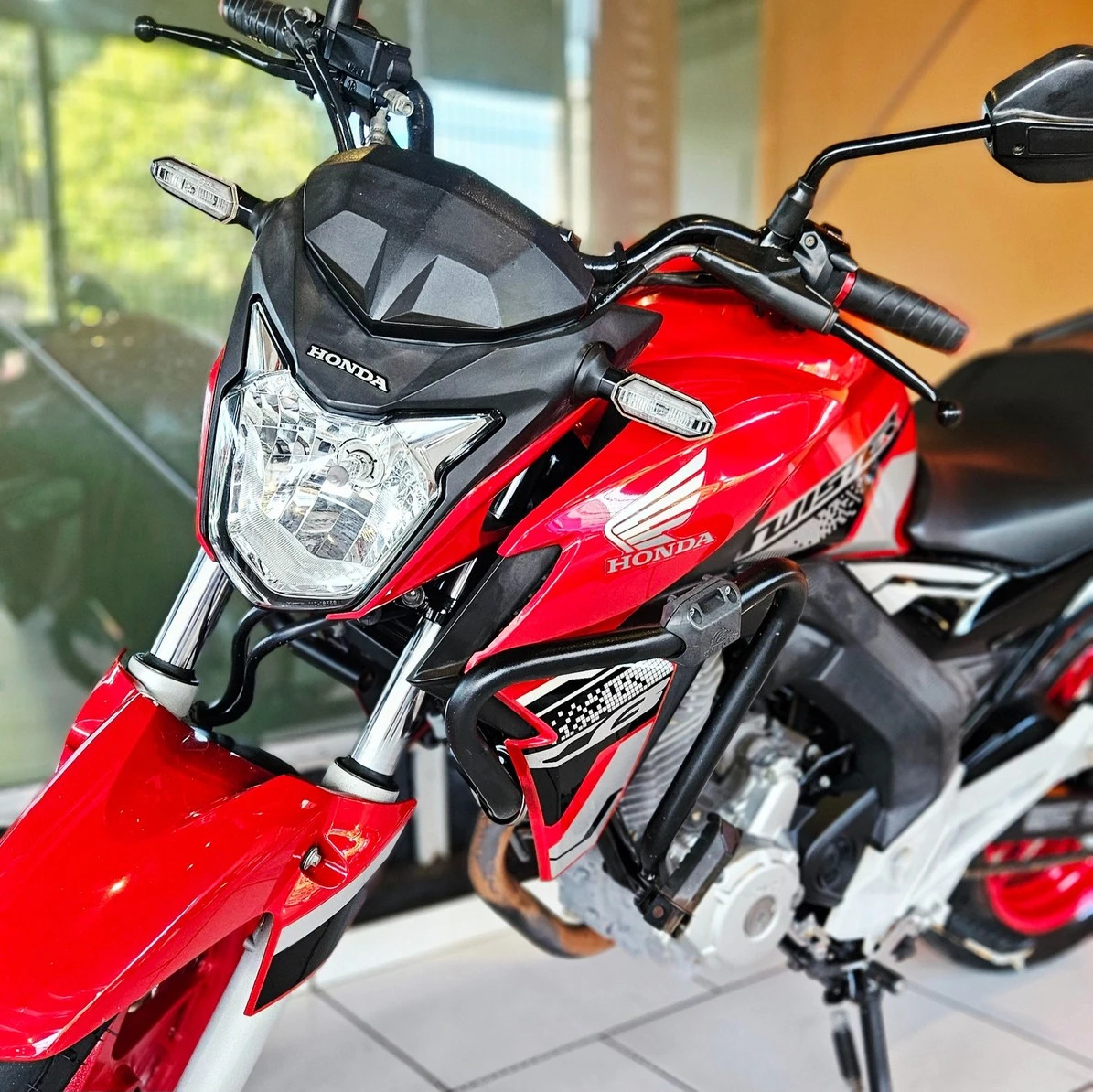 HONDA CB 250F TWISTER CBS