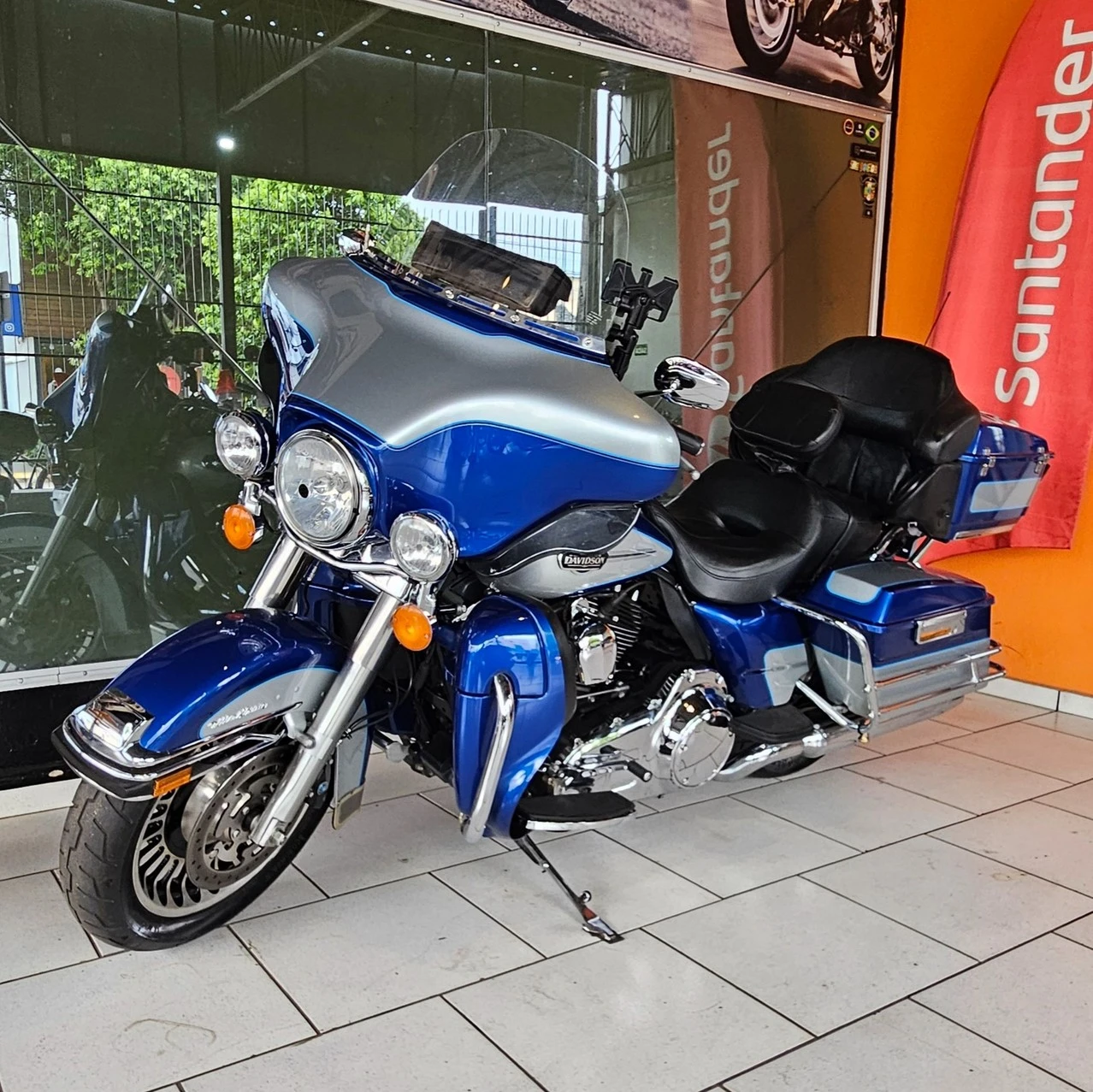 HARLEY-DAVIDSON ULTRA ELECTRA GLIDE CLASSIC