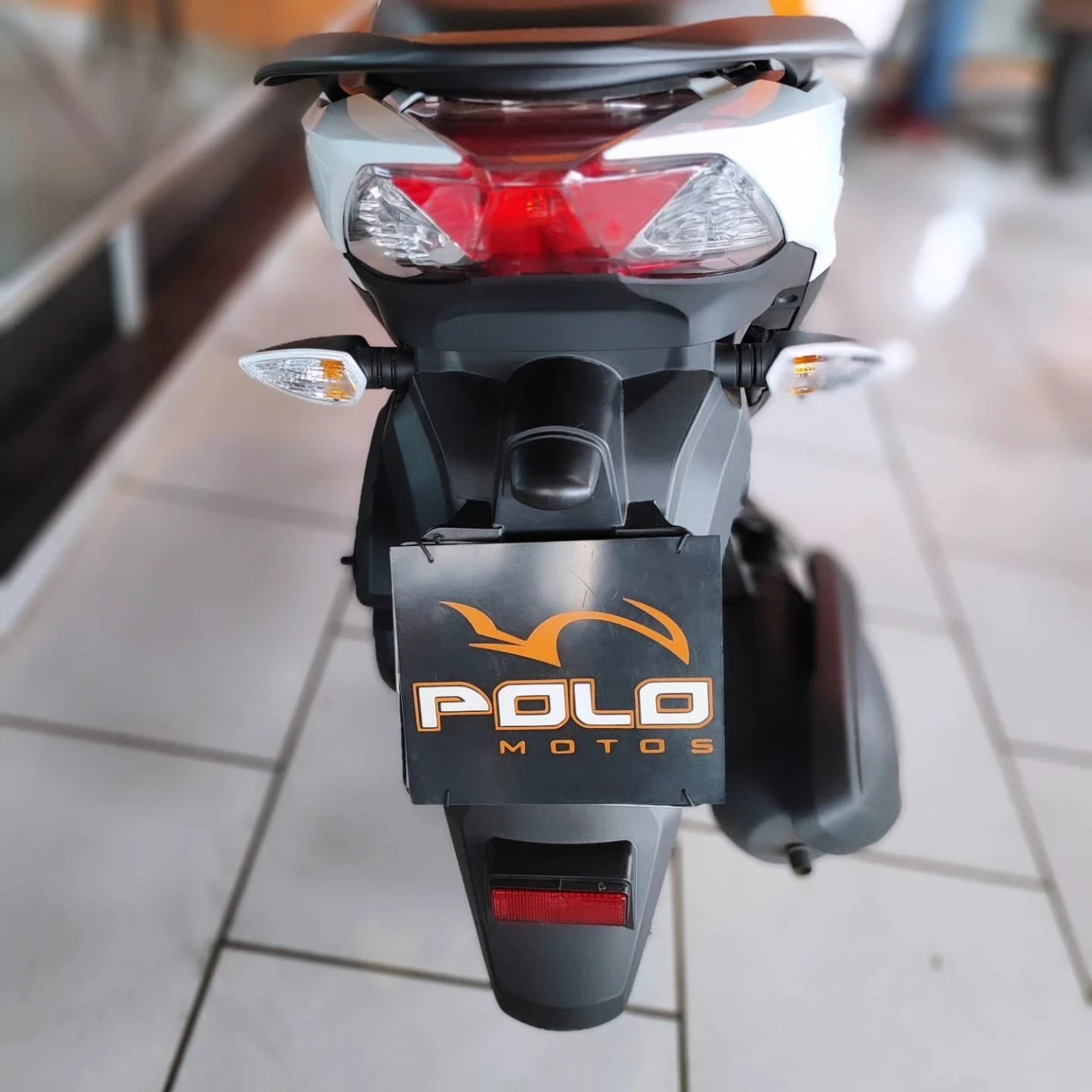 YAMAHA FLUO 125 HYBRID CONNECTED ABS