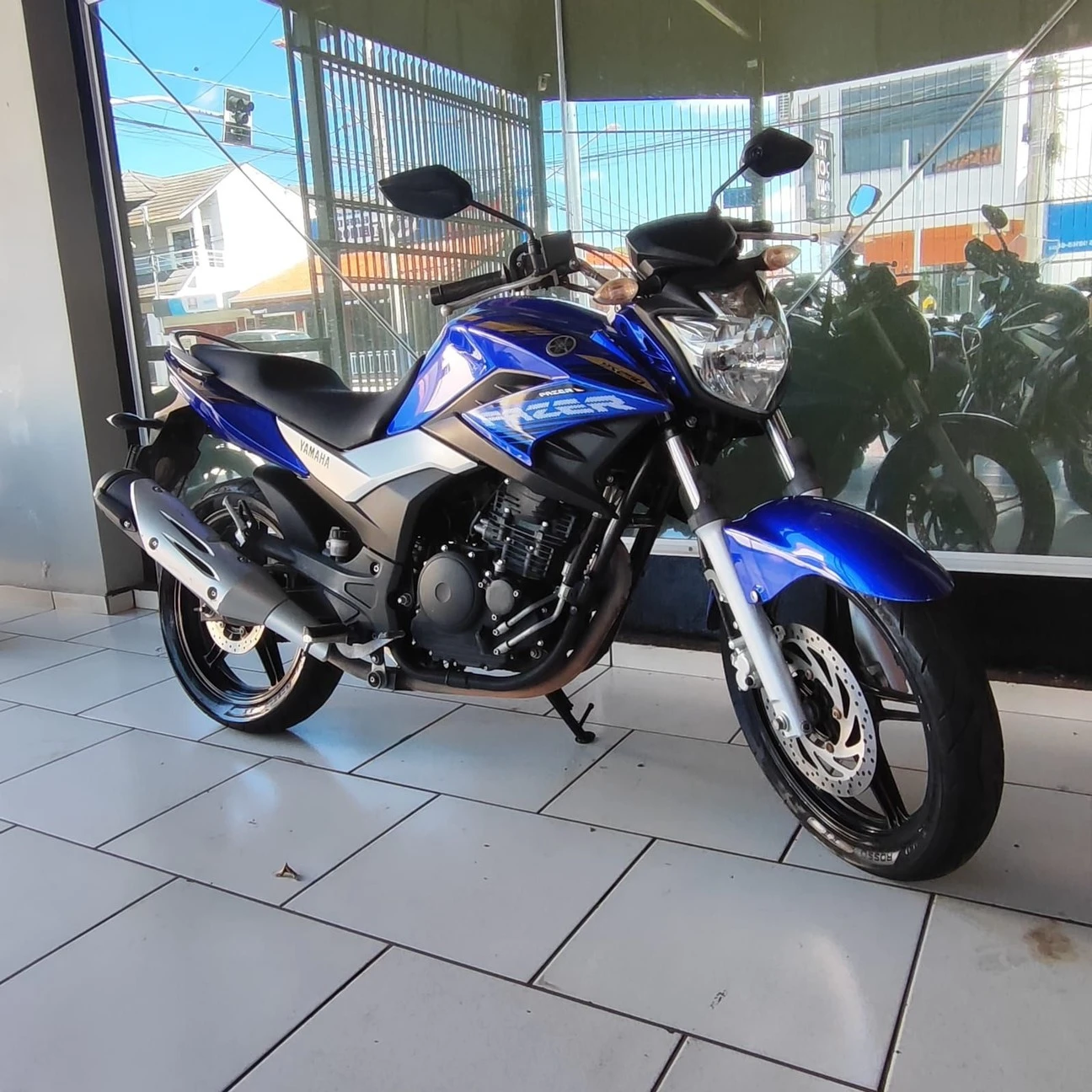 YAMAHA FAZER YS 250