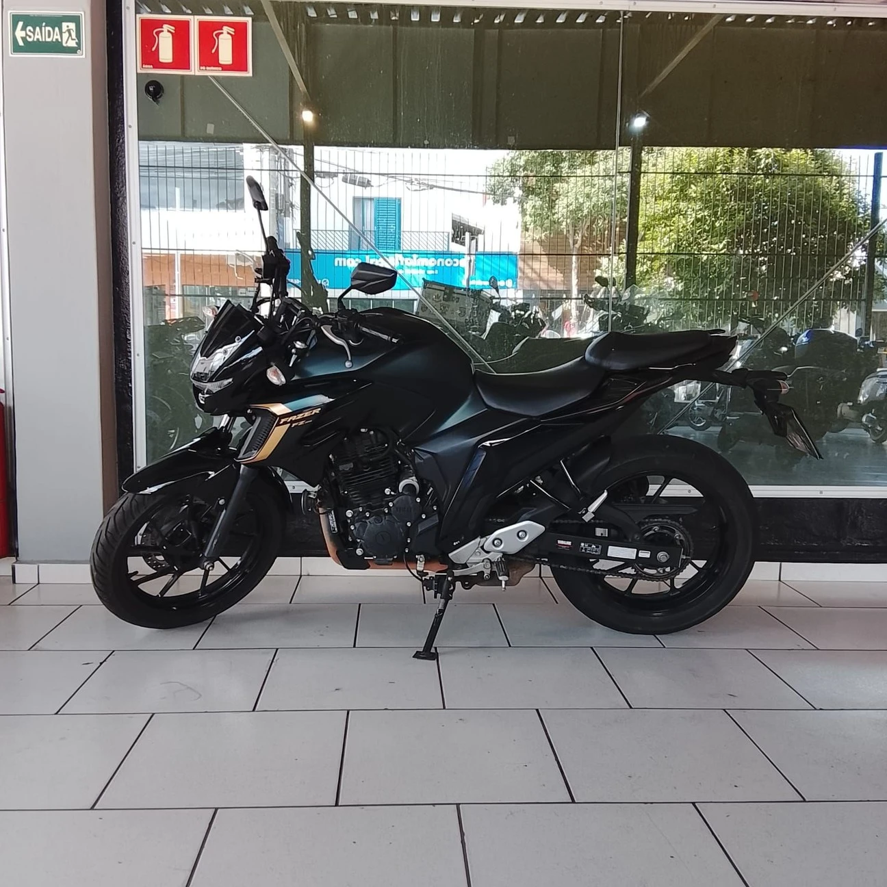 YAMAHA FZ25 FAZER ABS