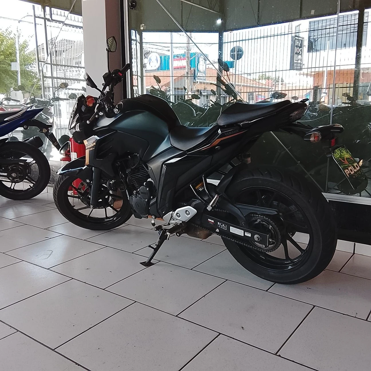 YAMAHA FZ25 FAZER ABS