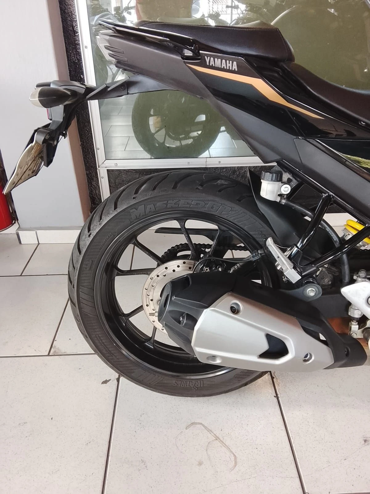YAMAHA FZ25 FAZER ABS