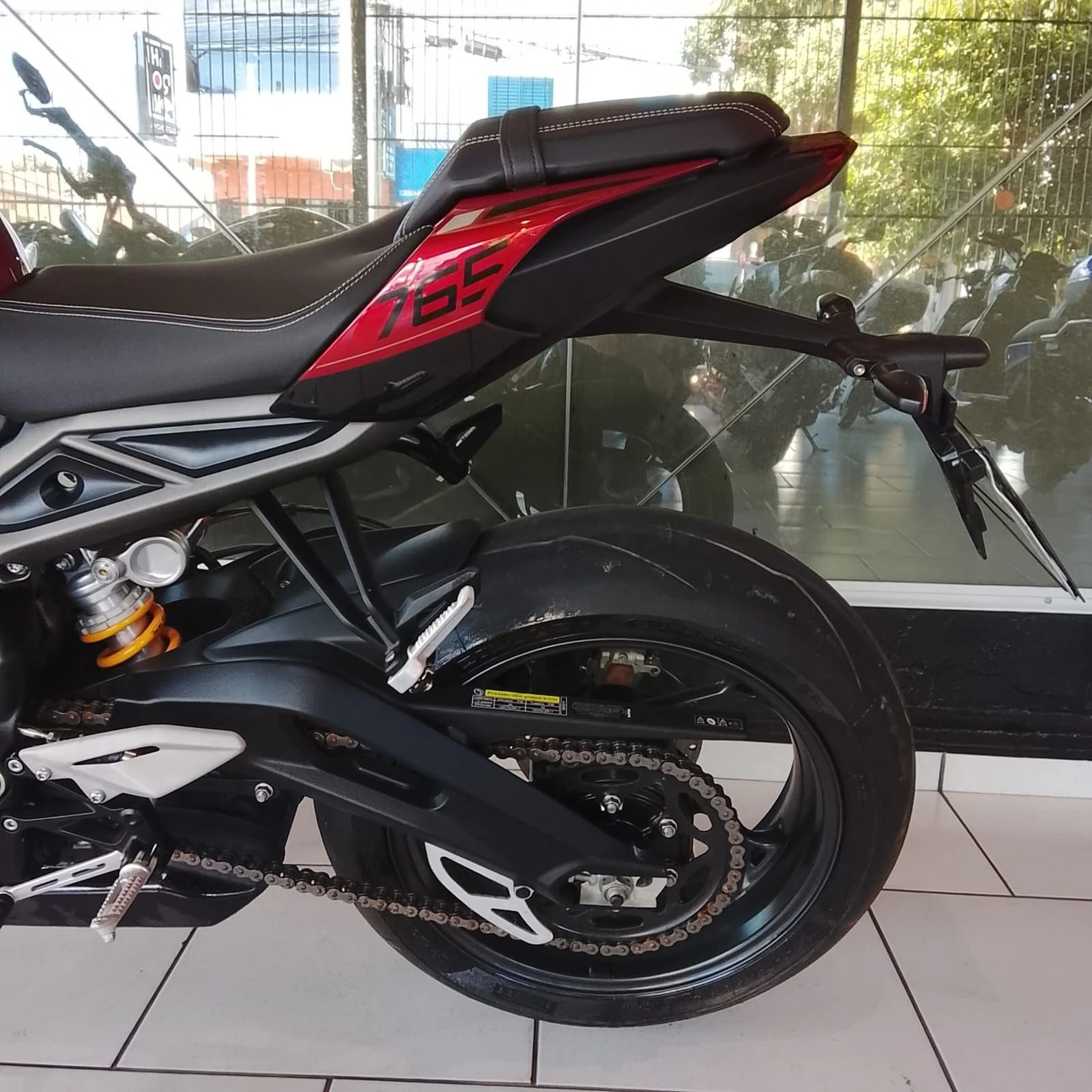 TRIUMPH STREET TRIPLE 765 RS