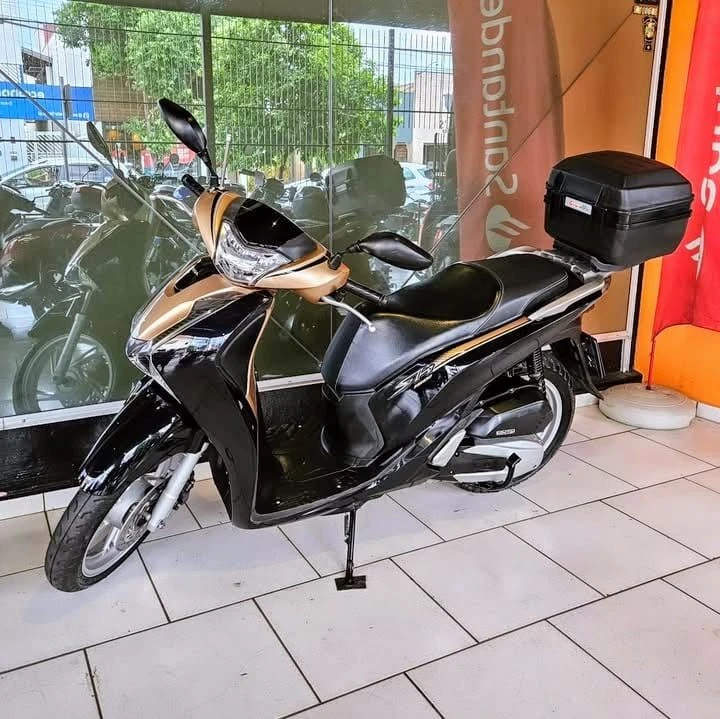 HONDA SH 150i DLX