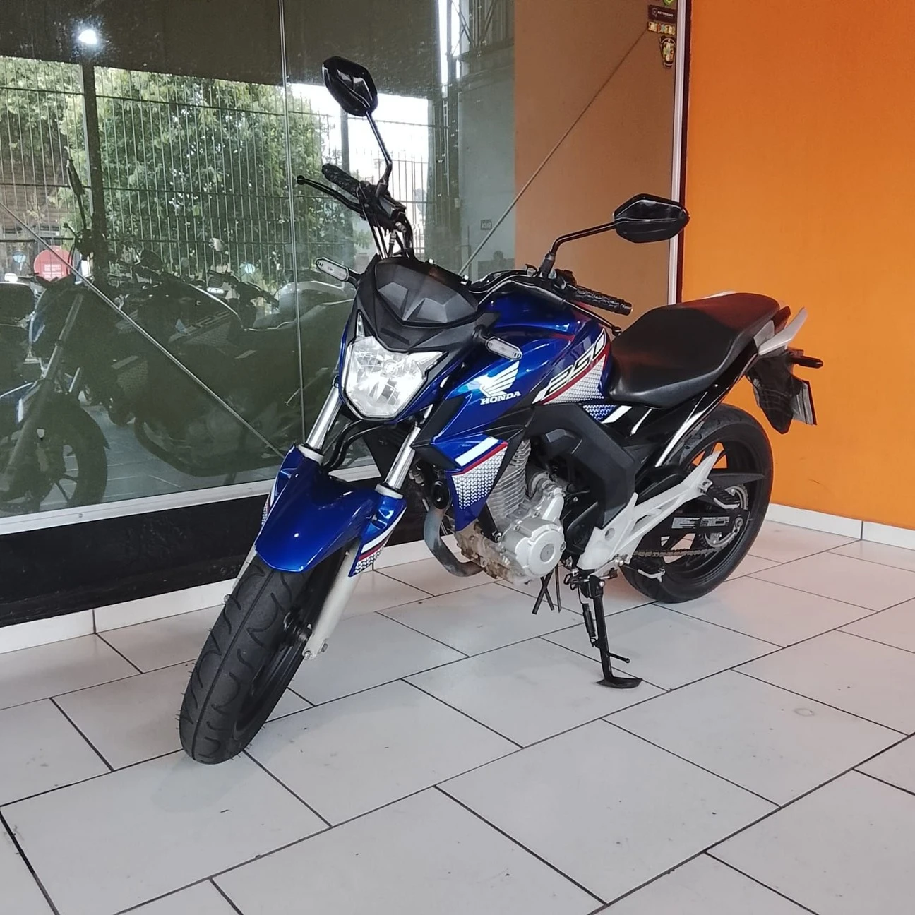 HONDA CB 250F TWISTER CBS