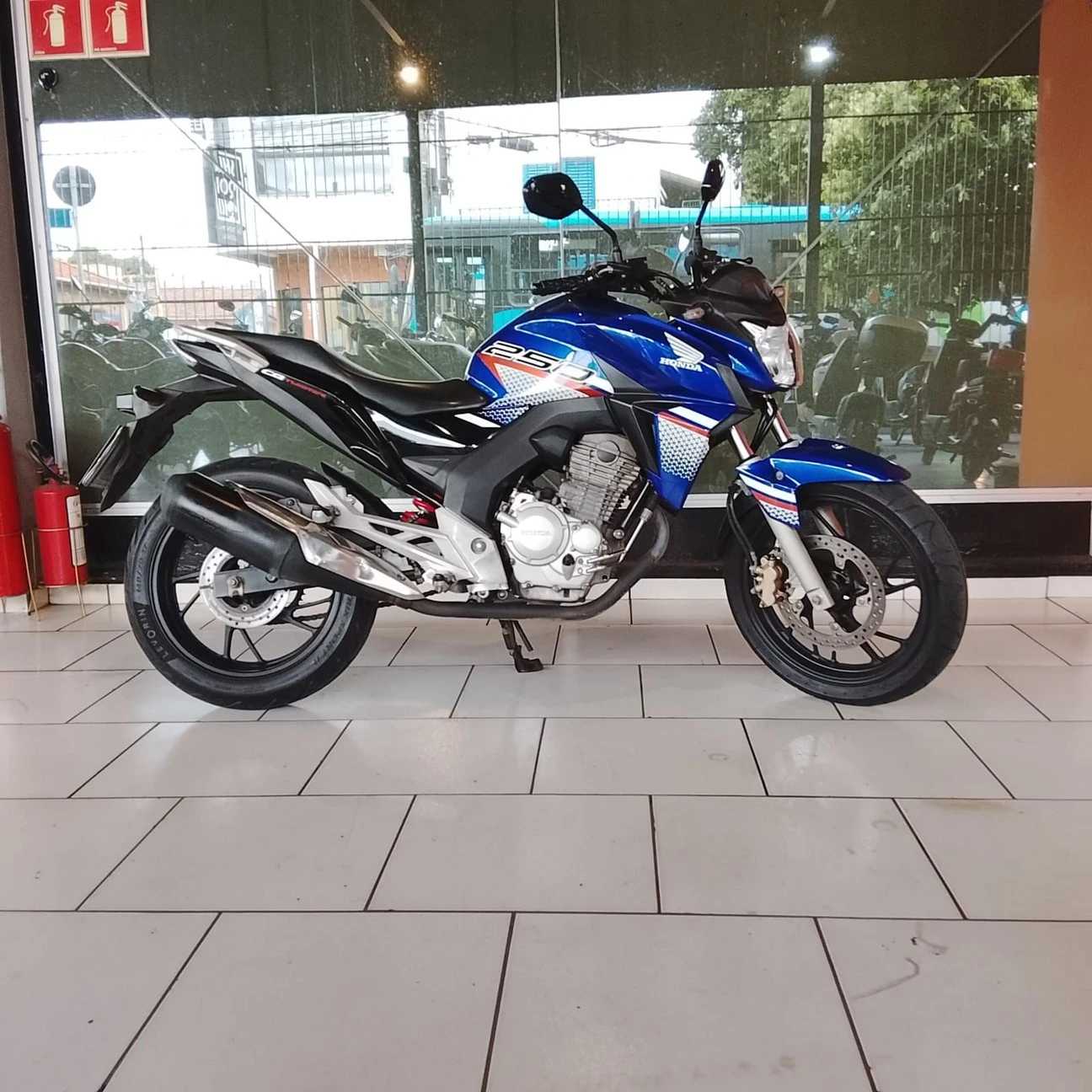 HONDA CB 250F TWISTER CBS