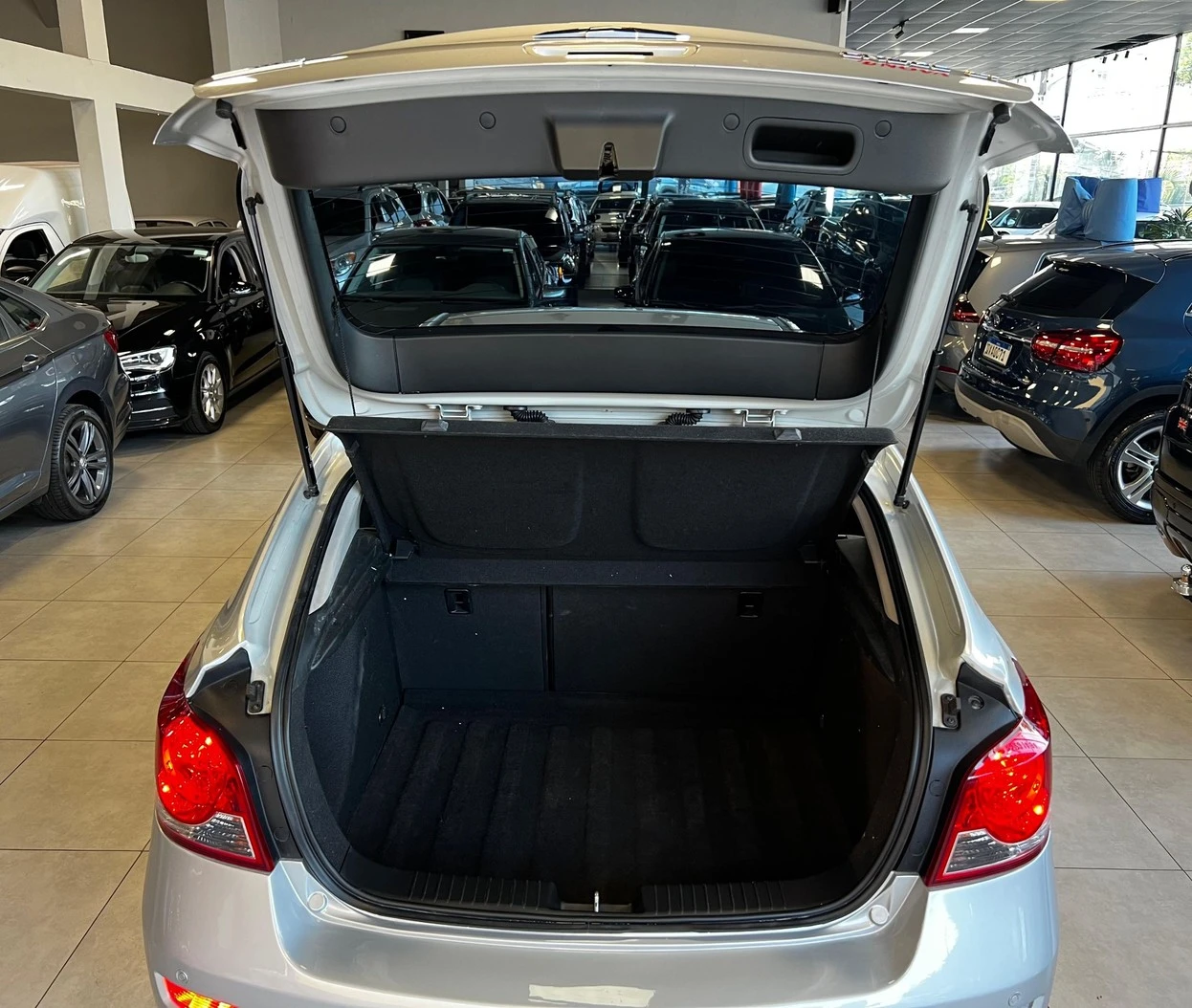 CHEVROLET CRUZE