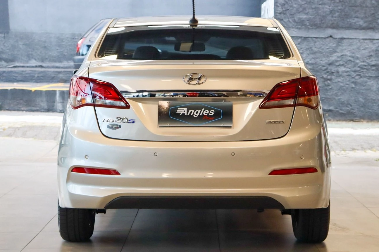 HYUNDAI HB20S