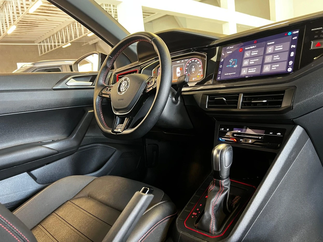 VOLKSWAGEN VIRTUS