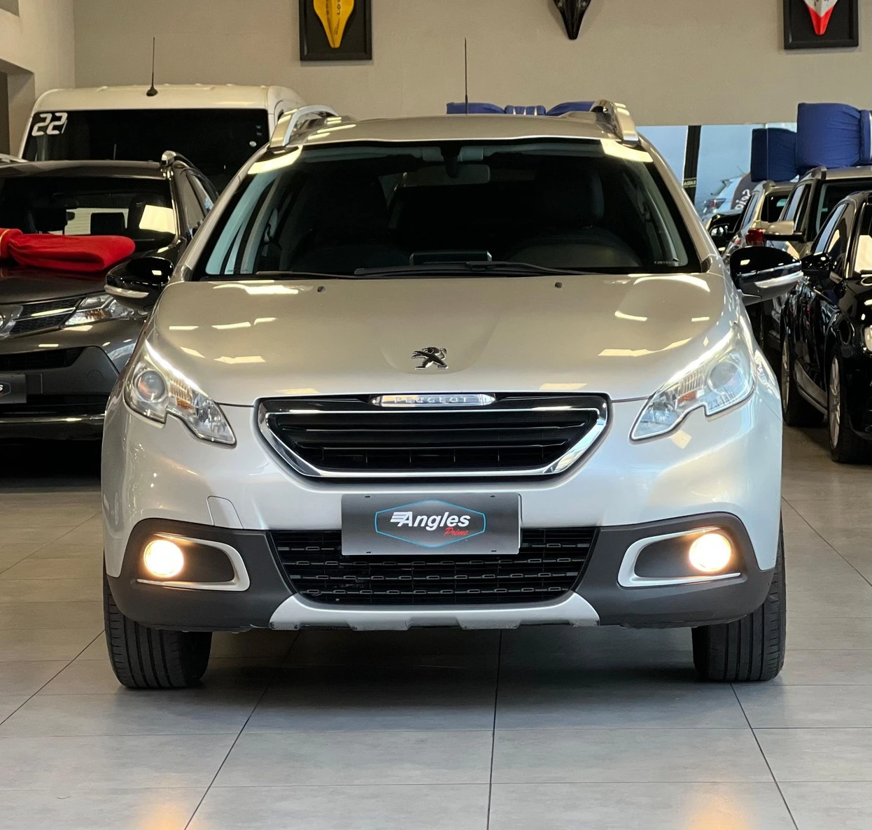 PEUGEOT 2008