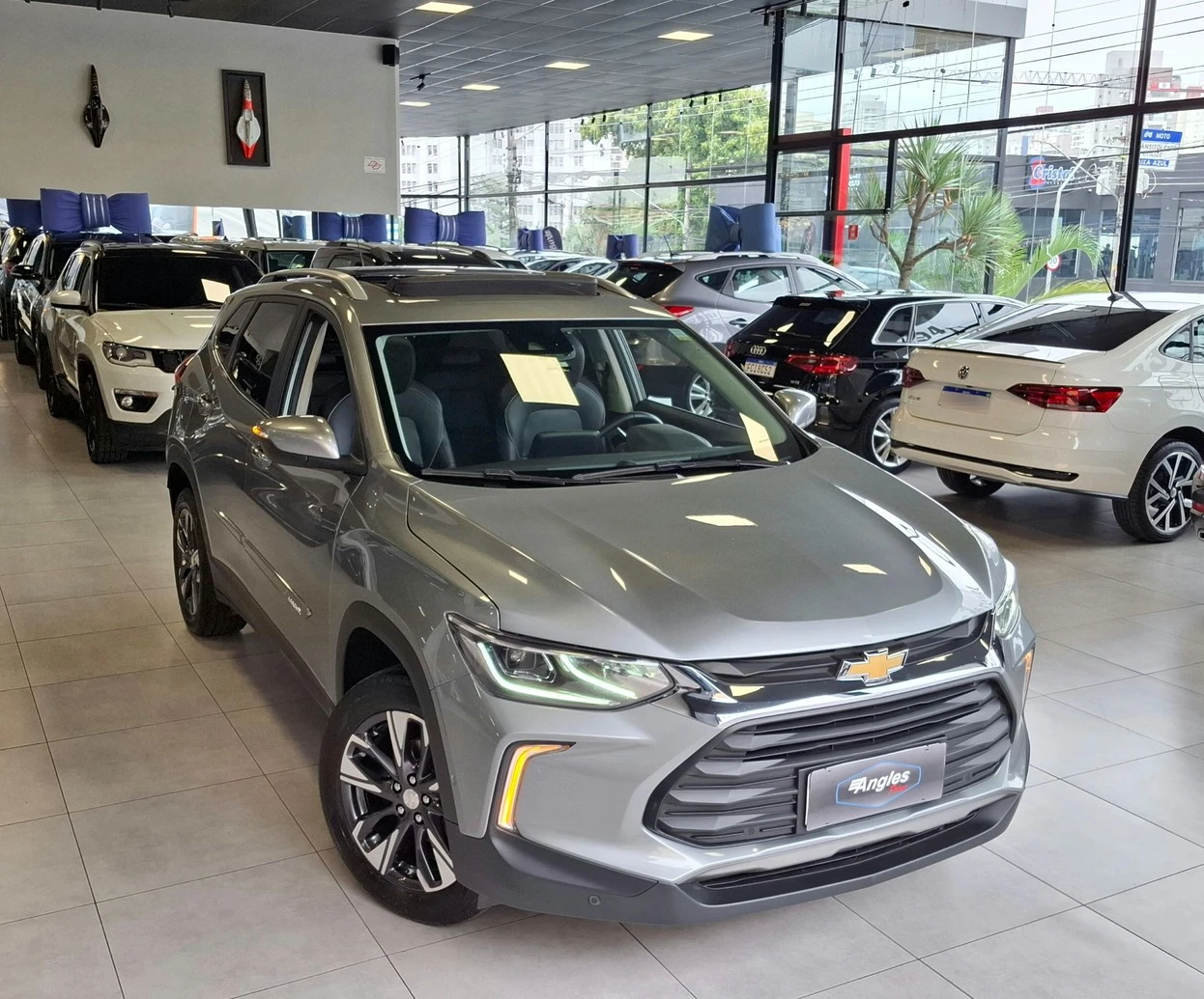 CHEVROLET TRACKER