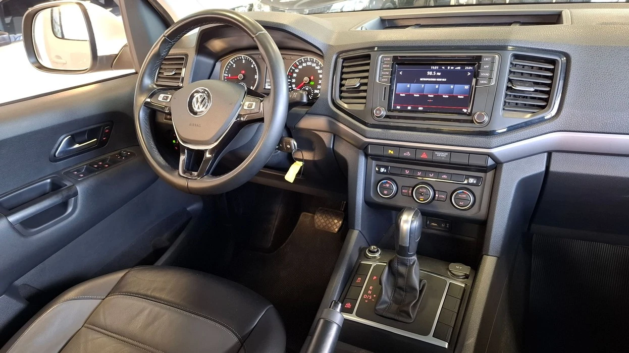 VOLKSWAGEN AMAROK