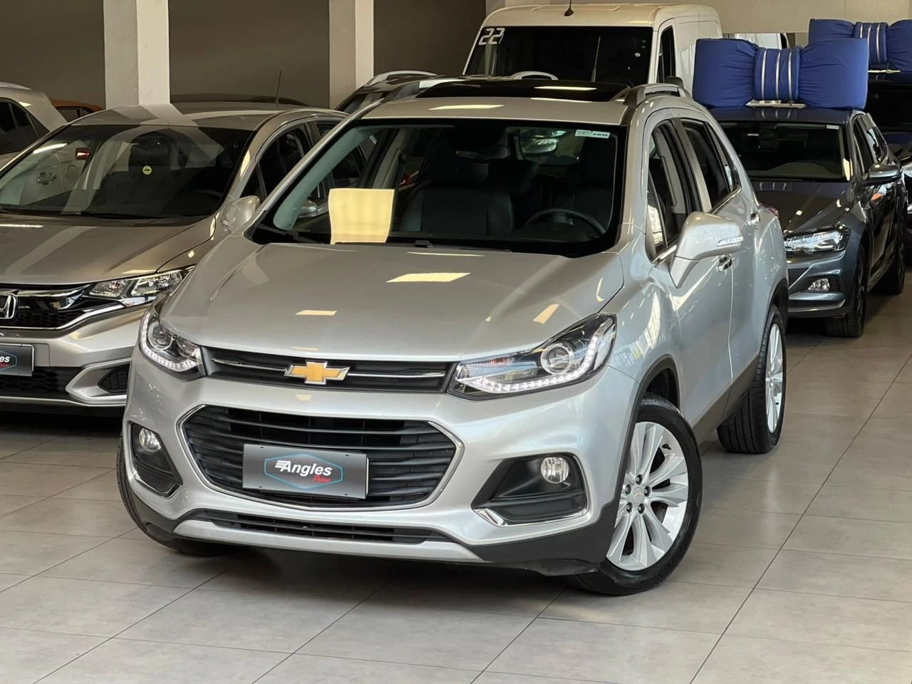 CHEVROLET TRACKER
