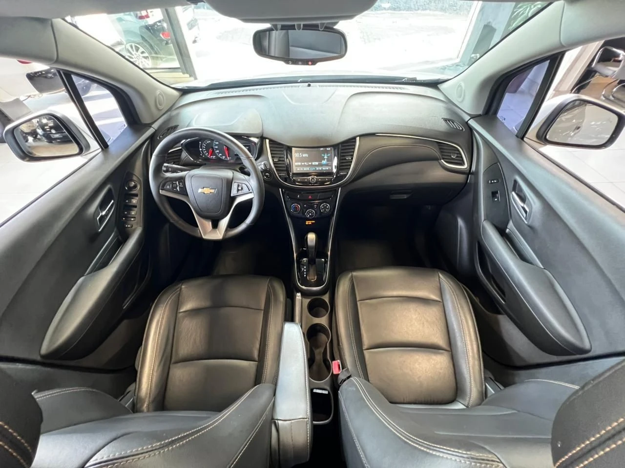 CHEVROLET TRACKER