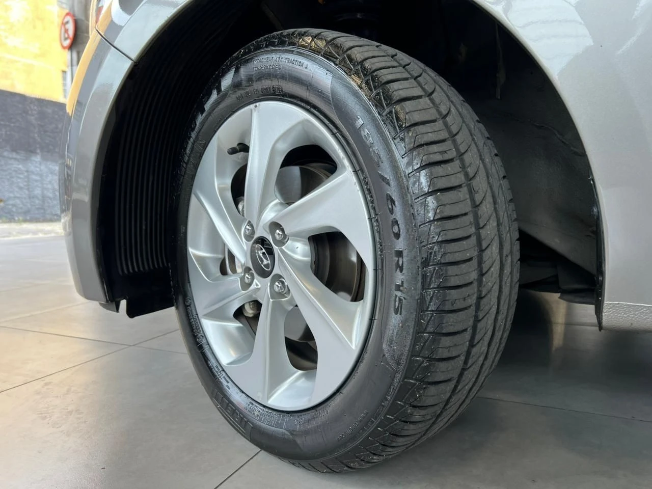 HYUNDAI HB20