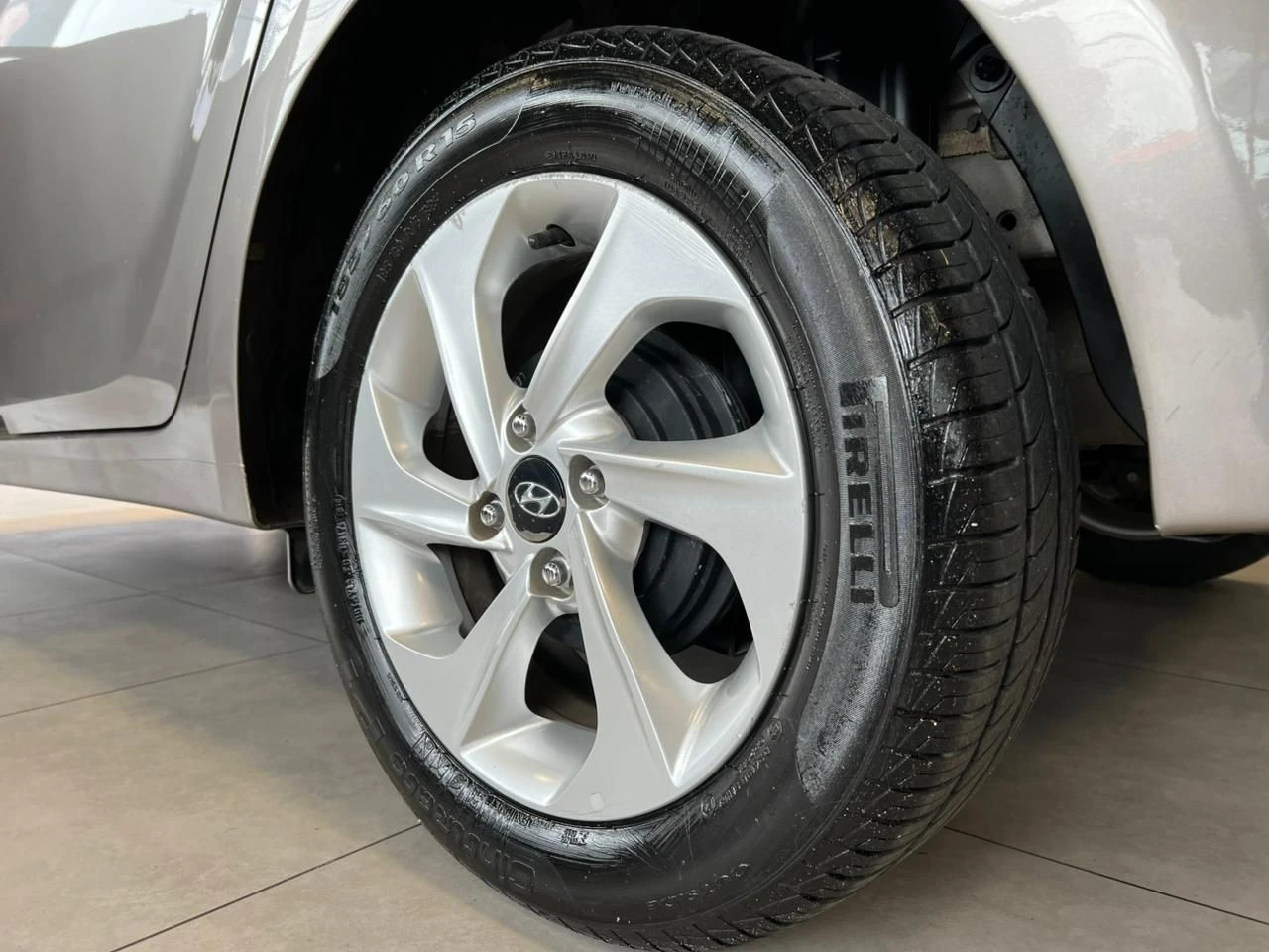 HYUNDAI HB20