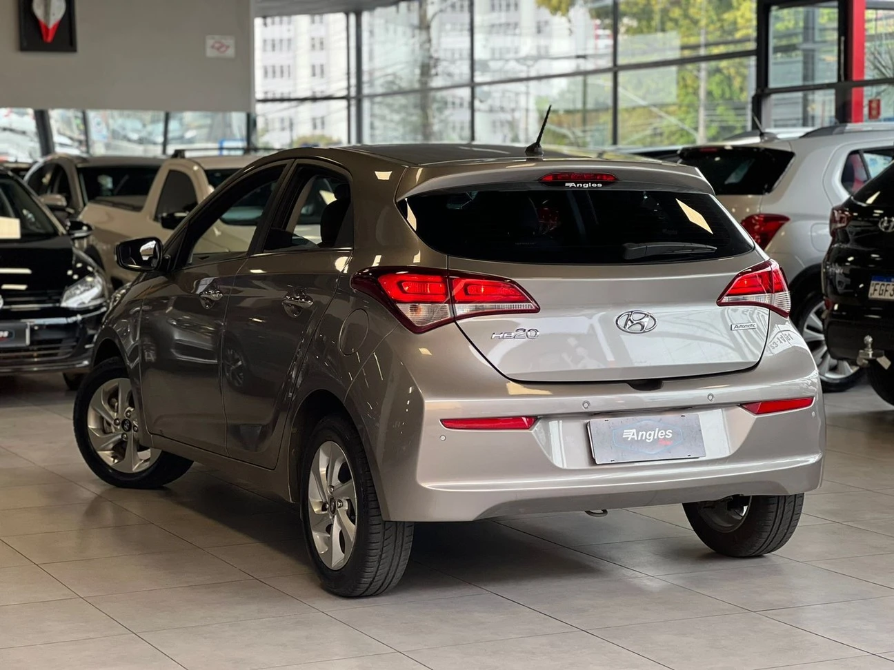 HYUNDAI HB20