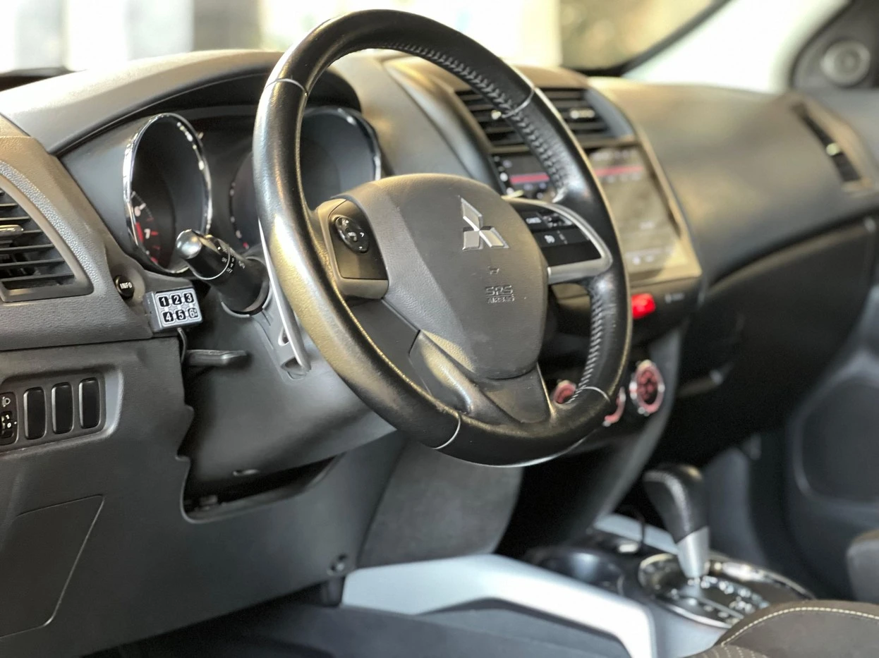 MITSUBISHI ASX