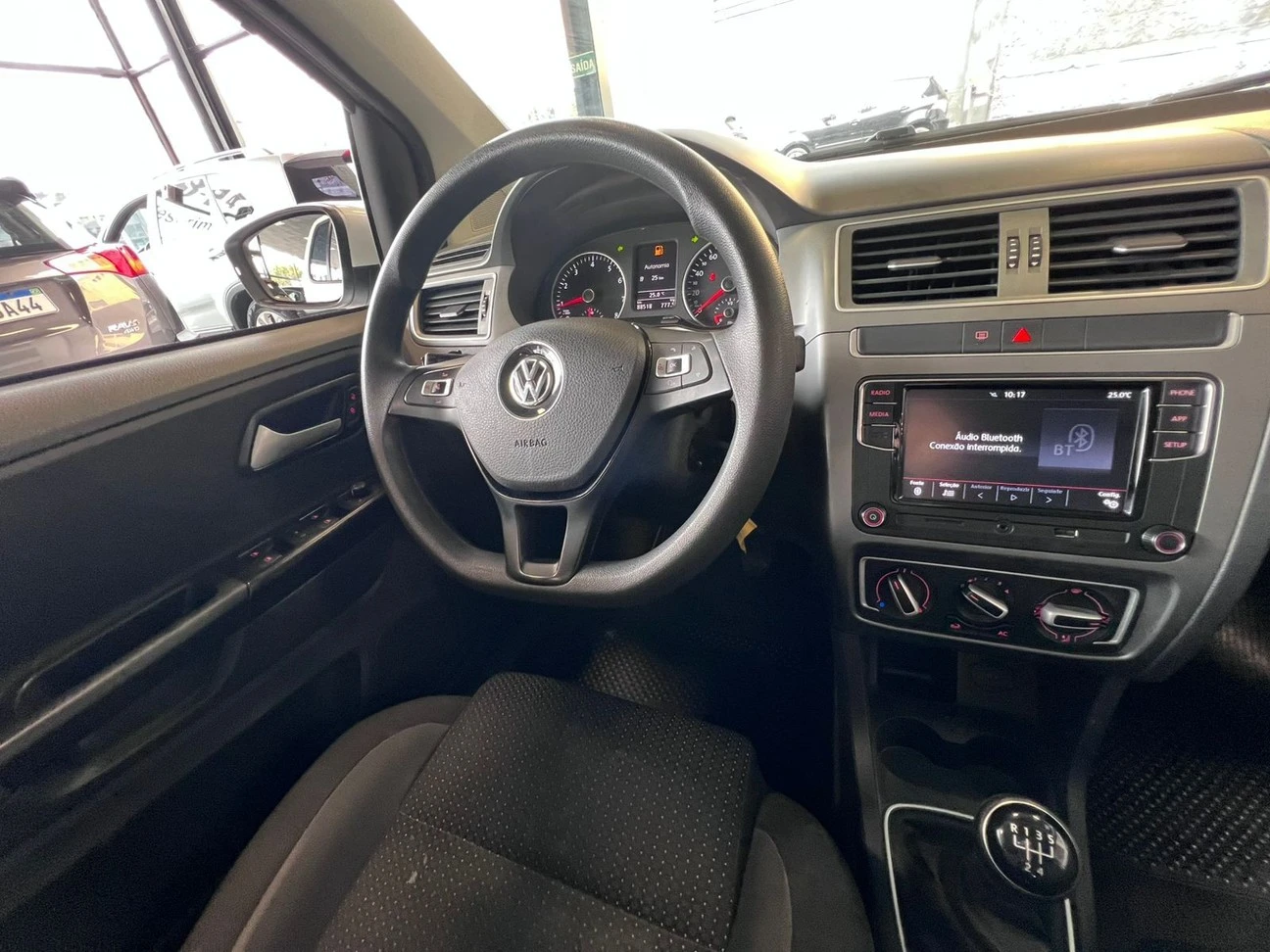 VOLKSWAGEN FOX
