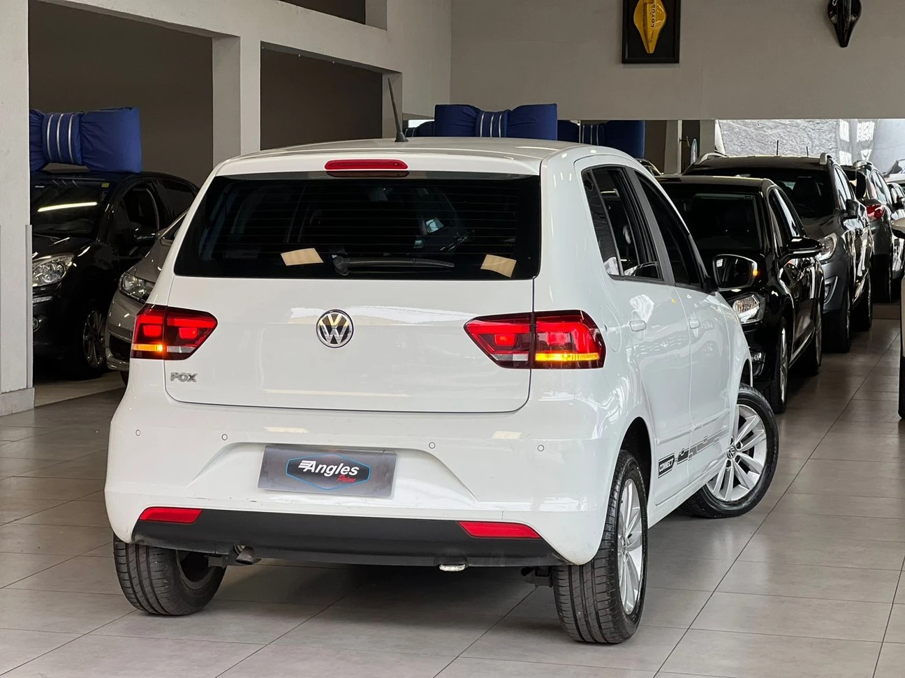 VOLKSWAGEN FOX